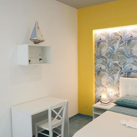 Cristianzerotre Suite Naples Extérieur photo